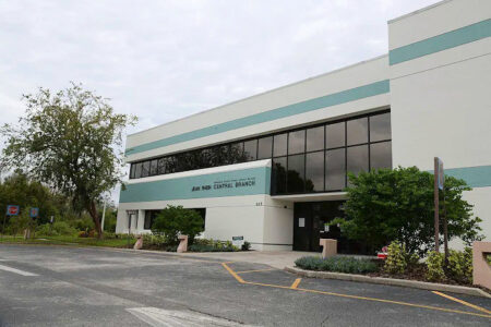 215 N Oxford Rd, Casselberry, FL 32707